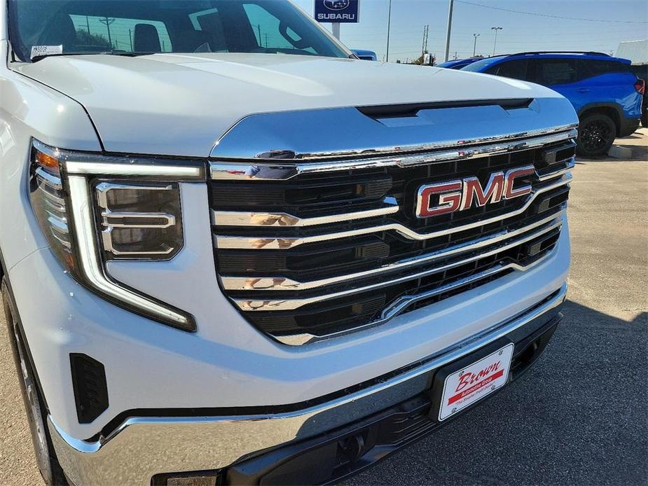 new 2024 GMC Sierra 1500 car, priced at $53,250