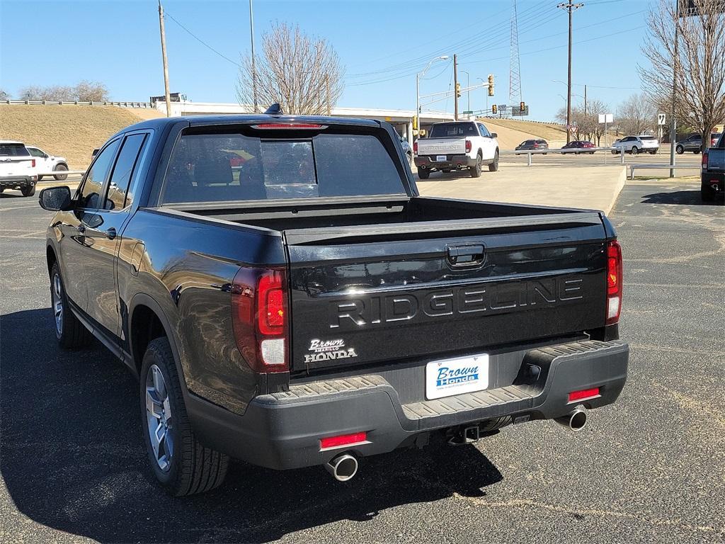 new 2025 Honda Ridgeline car, priced at $44,030