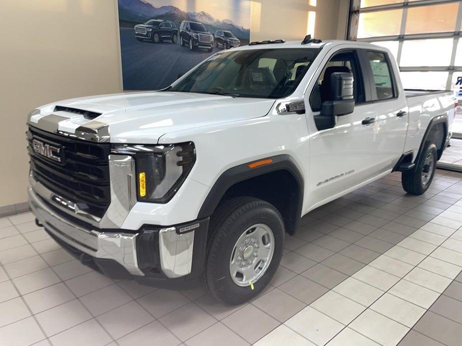 new 2025 GMC Sierra 2500 car, priced at $51,422