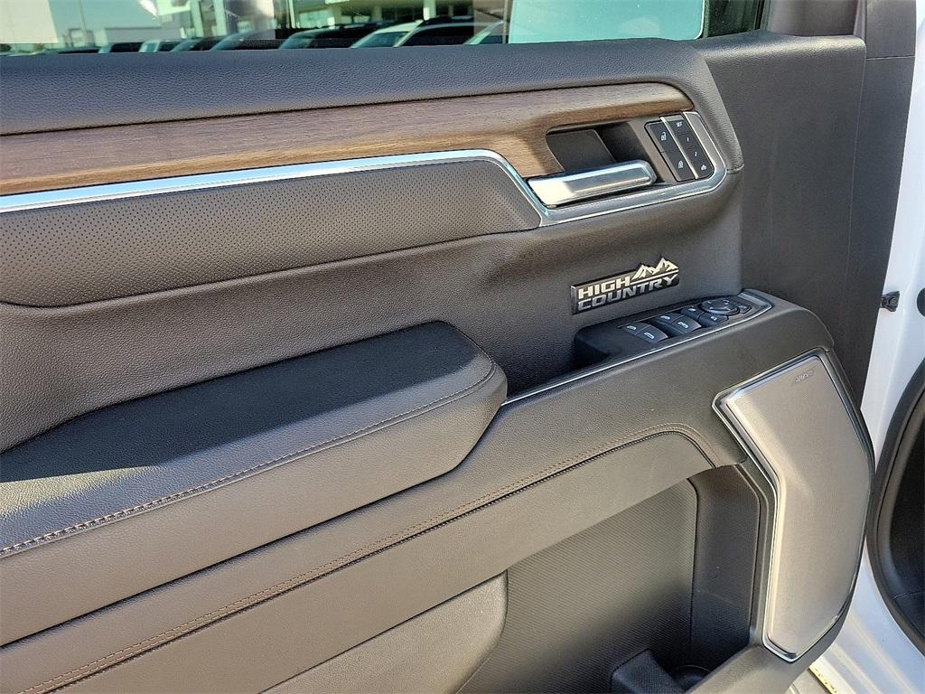 used 2024 Chevrolet Silverado 1500 car, priced at $55,263