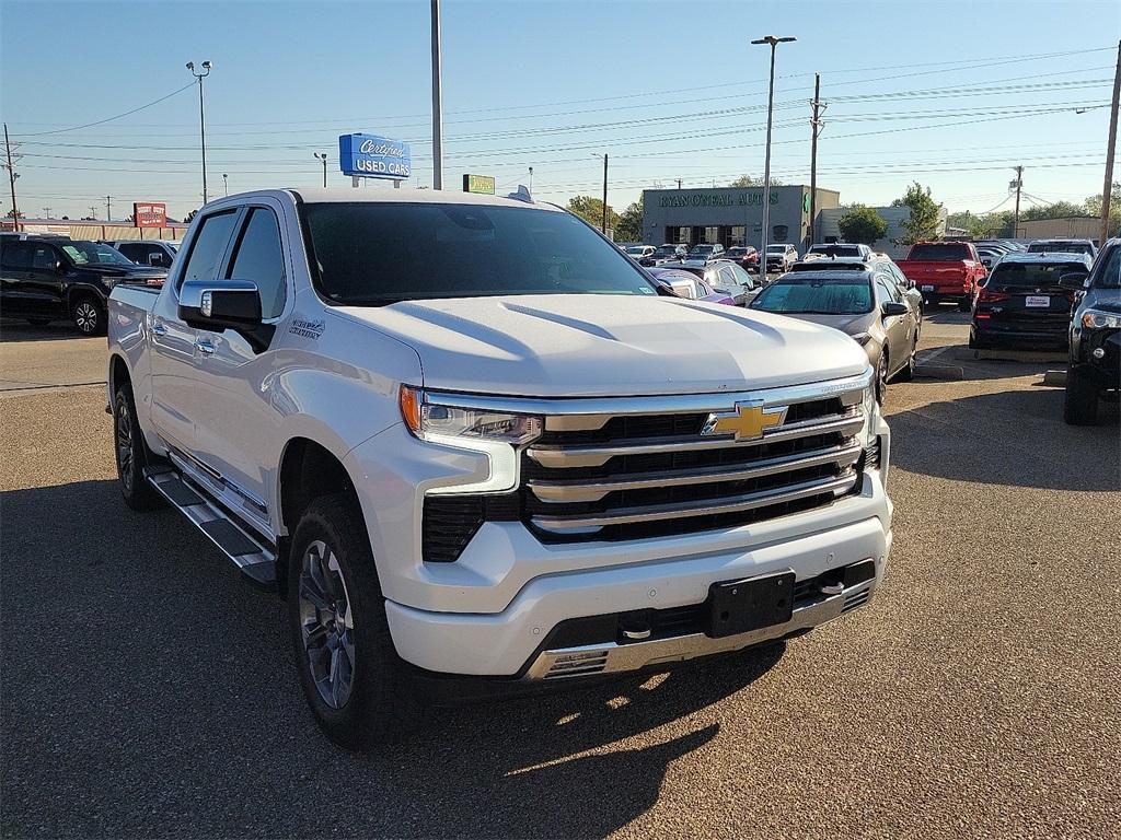 used 2024 Chevrolet Silverado 1500 car, priced at $55,263