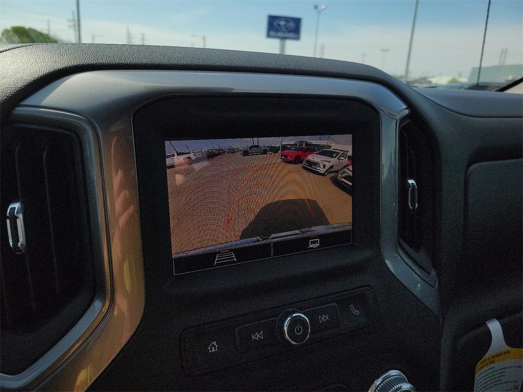 new 2025 GMC Sierra 1500 car, priced at $38,197