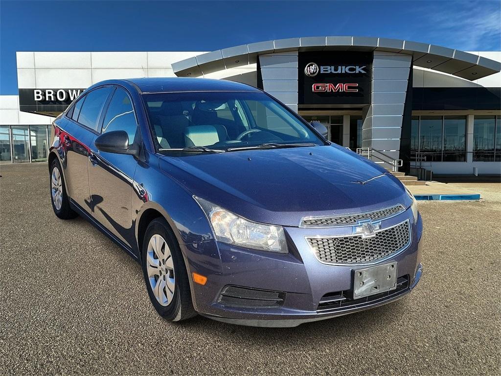 used 2014 Chevrolet Cruze car, priced at $8,268