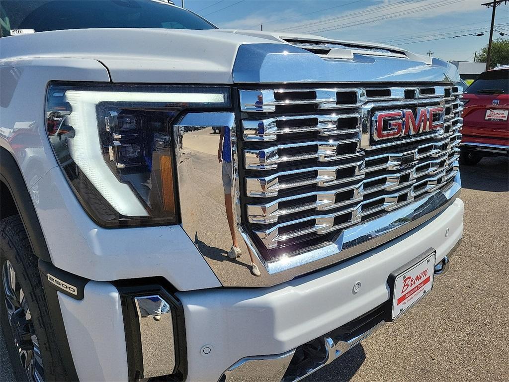 new 2025 GMC Sierra 2500 car, priced at $84,500