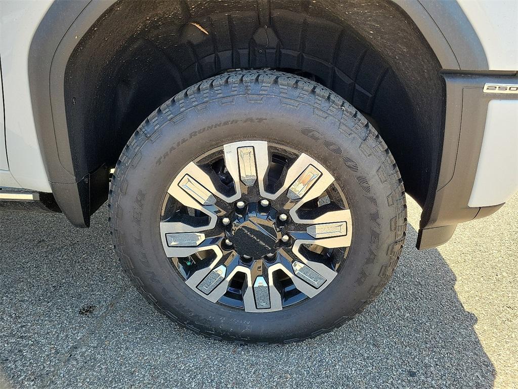 new 2025 GMC Sierra 2500 car, priced at $84,500