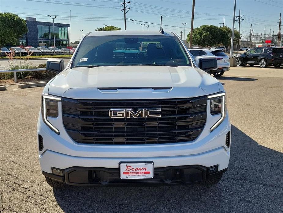 new 2024 GMC Sierra 1500 car, priced at $55,499