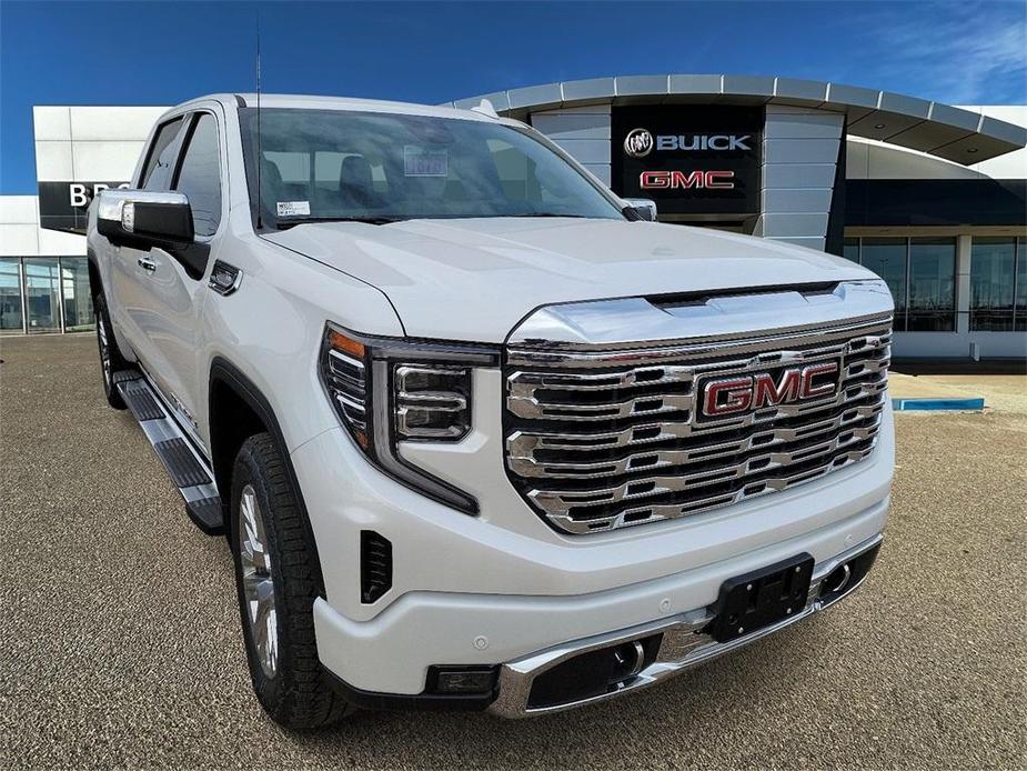 new 2025 GMC Sierra 1500 car, priced at $68,655