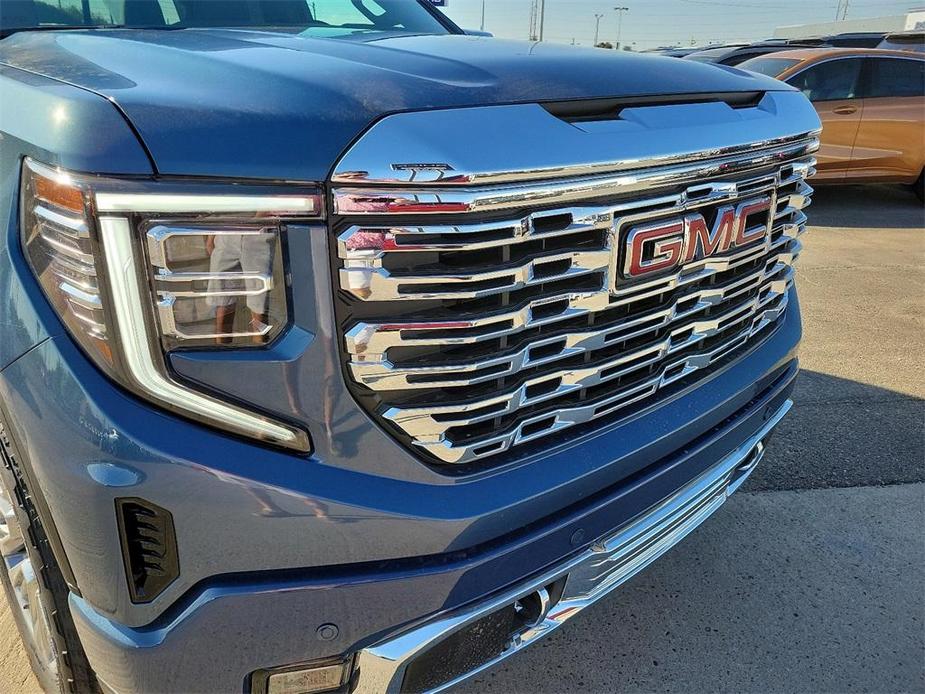 new 2025 GMC Sierra 1500 car, priced at $74,110