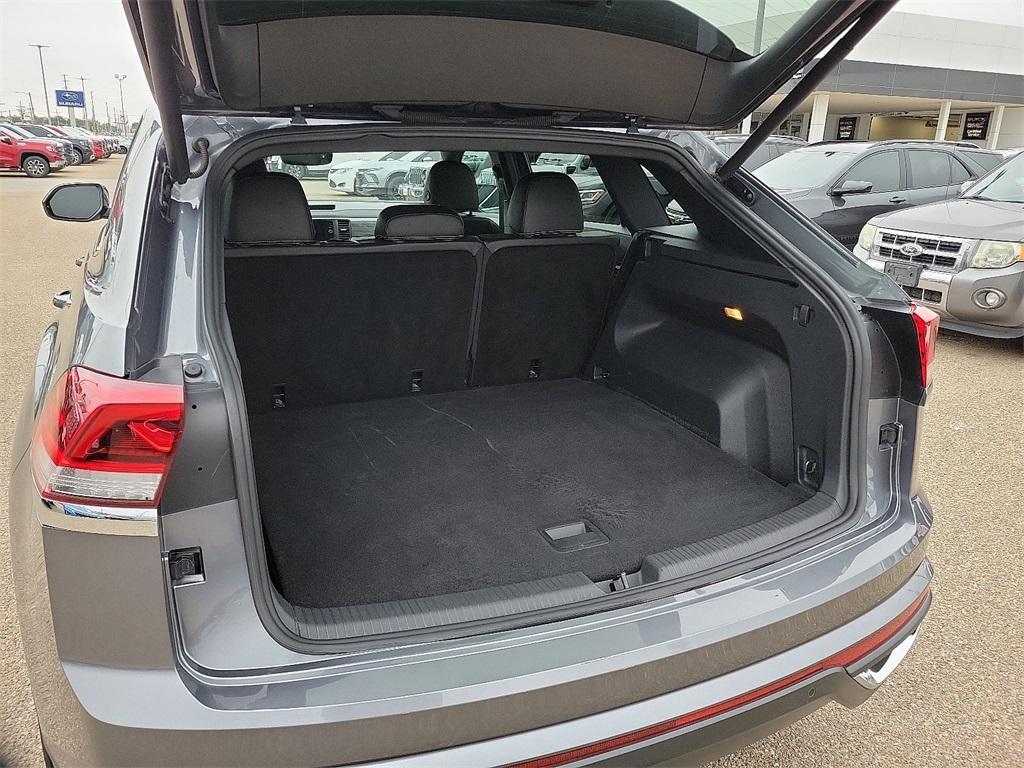 used 2021 Volkswagen Atlas Cross Sport car, priced at $23,371