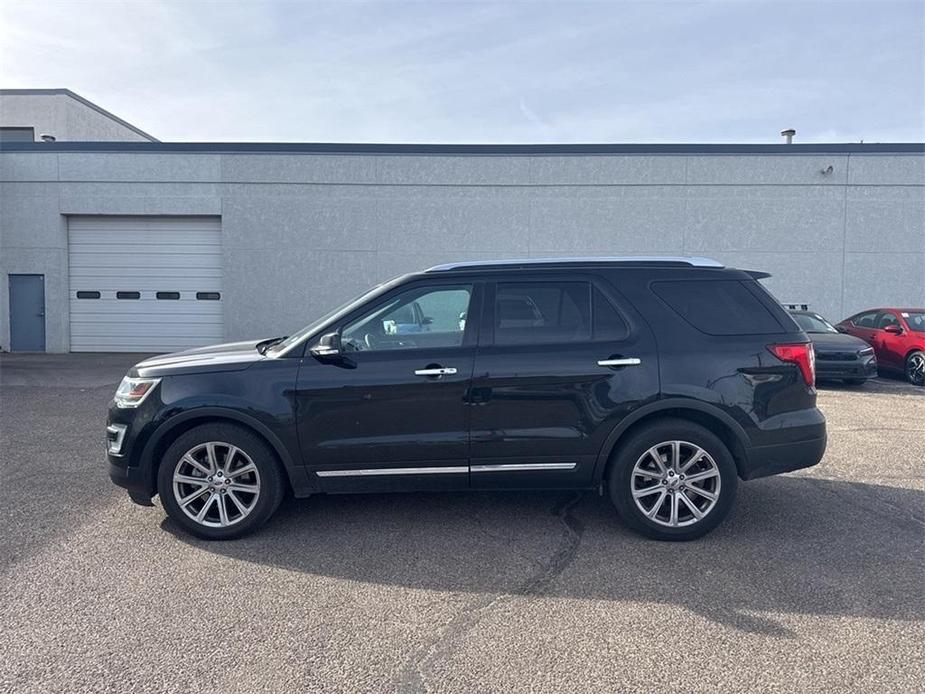 used 2017 Ford Explorer car