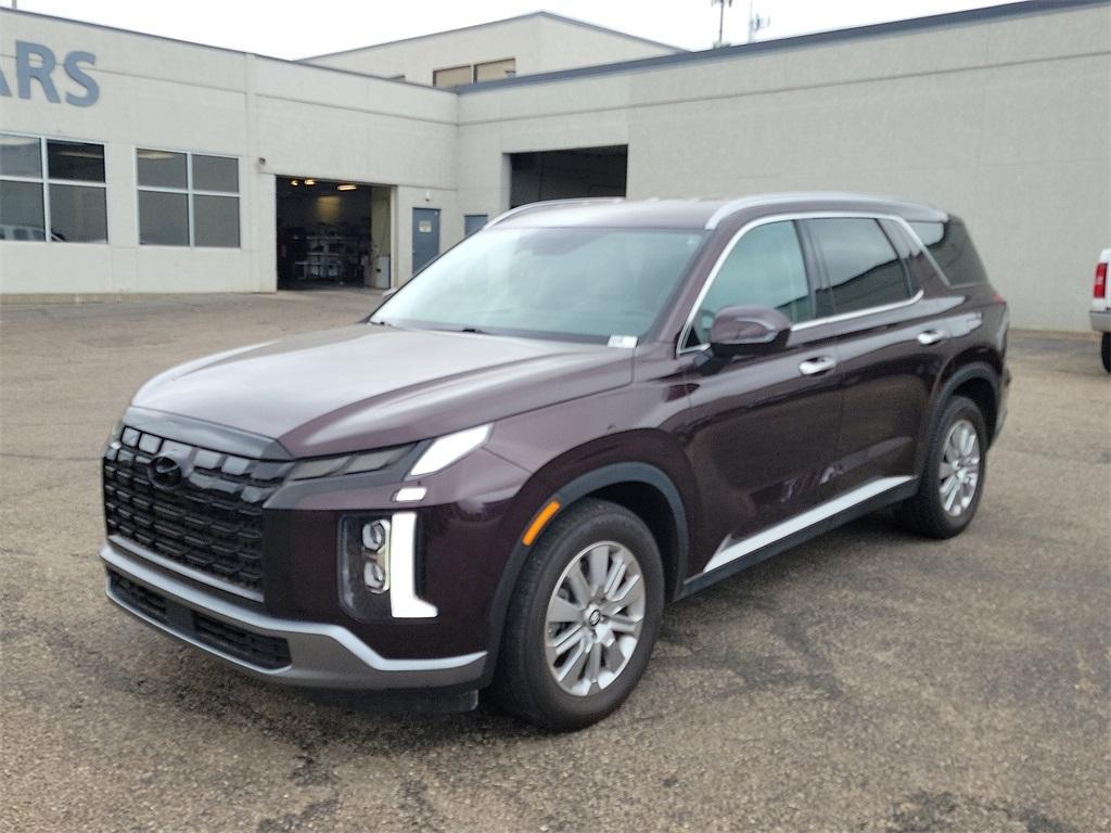 used 2024 Hyundai Palisade car, priced at $34,979