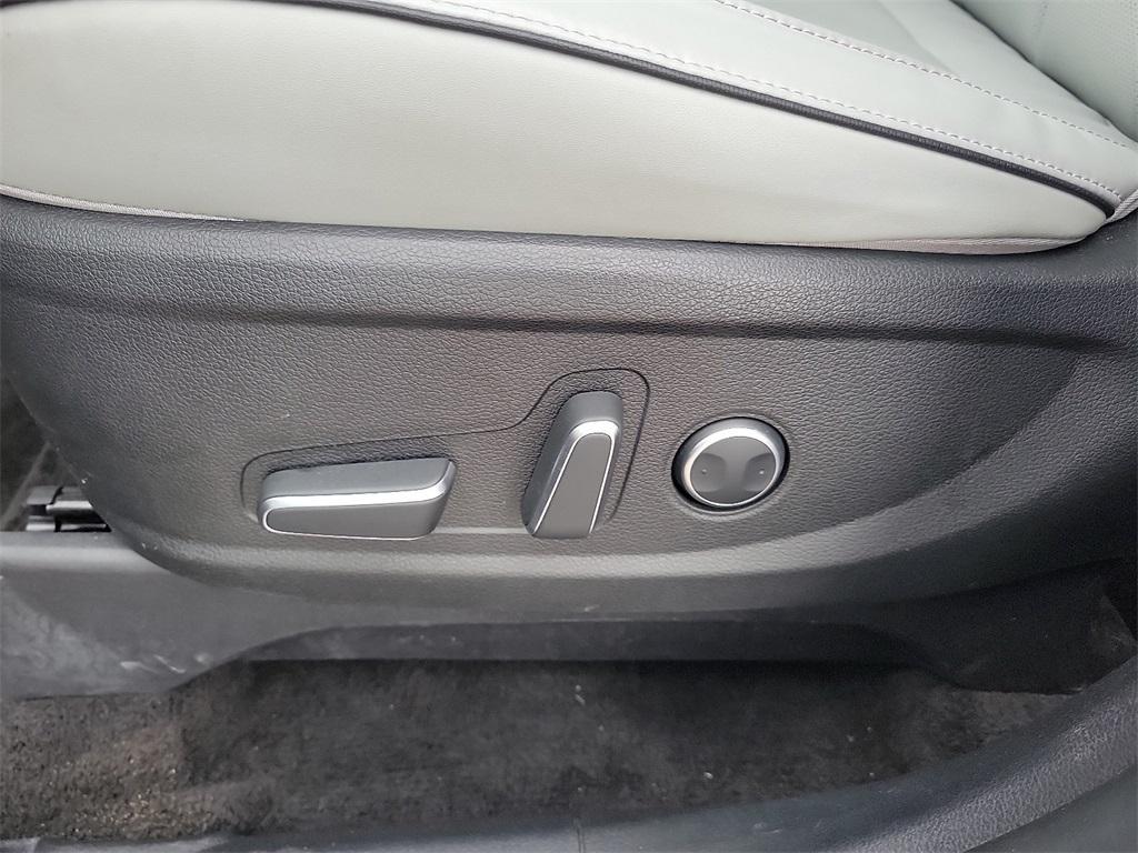 used 2024 Hyundai Palisade car, priced at $34,979