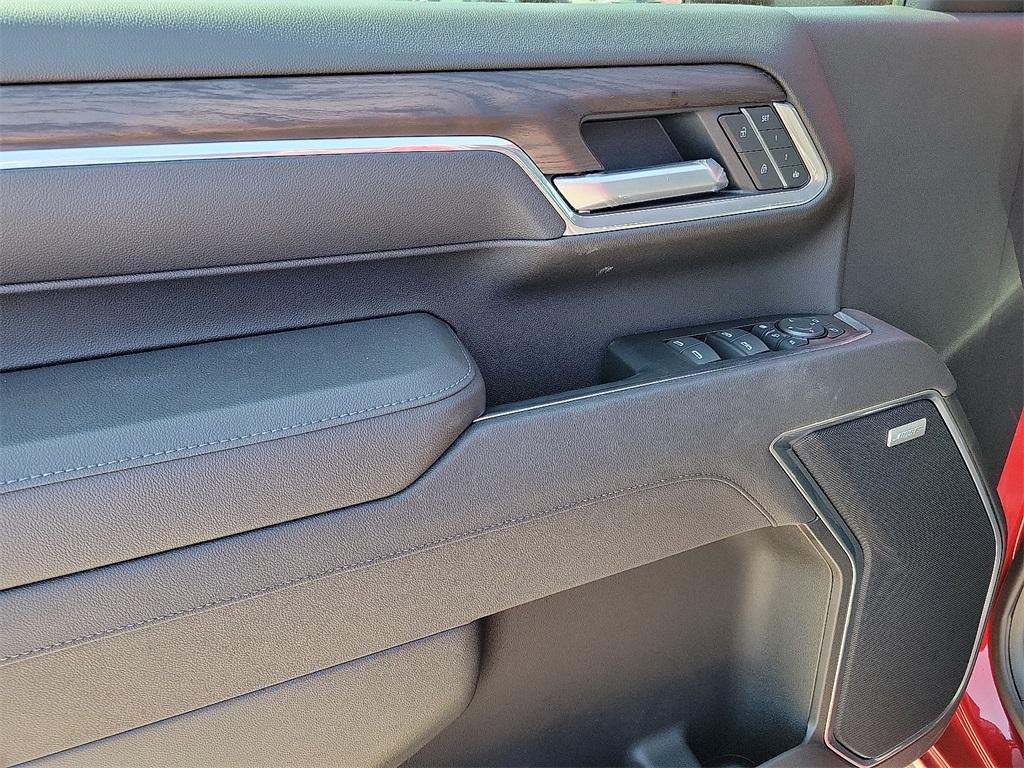 new 2025 GMC Sierra 2500 car, priced at $78,779