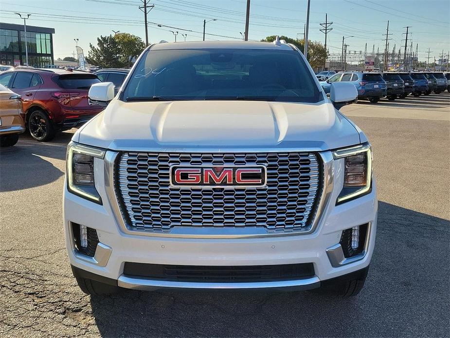 new 2024 GMC Yukon car, priced at $89,700