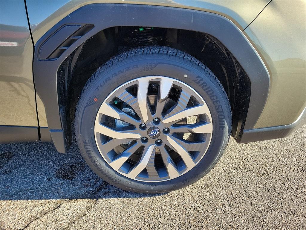 new 2025 Subaru Forester car, priced at $40,201