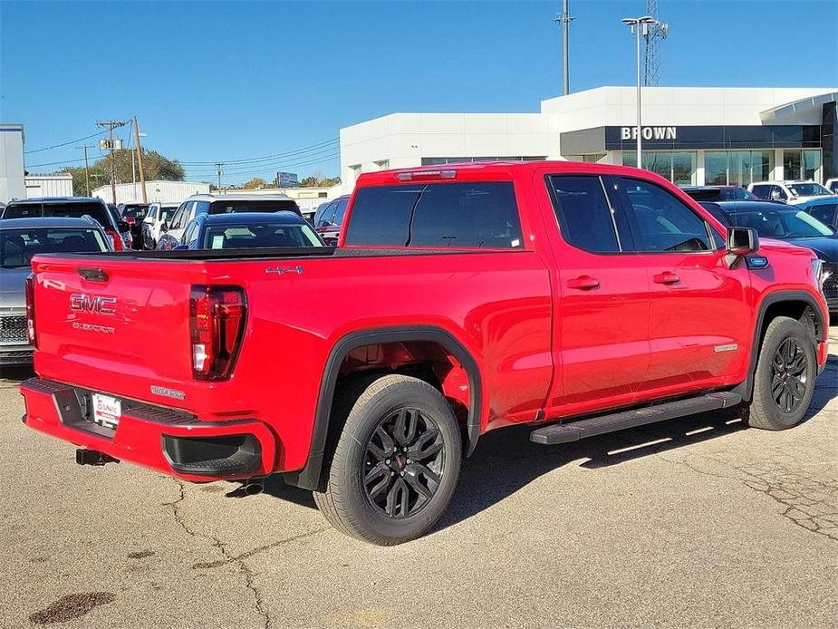 new 2025 GMC Sierra 1500 car, priced at $52,814