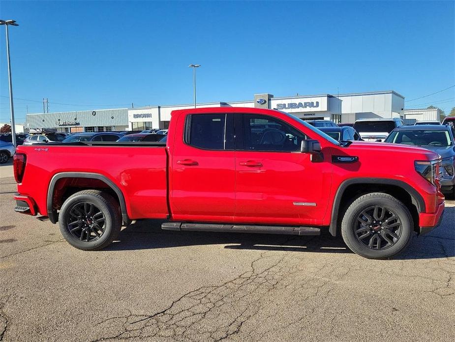 new 2025 GMC Sierra 1500 car, priced at $52,814