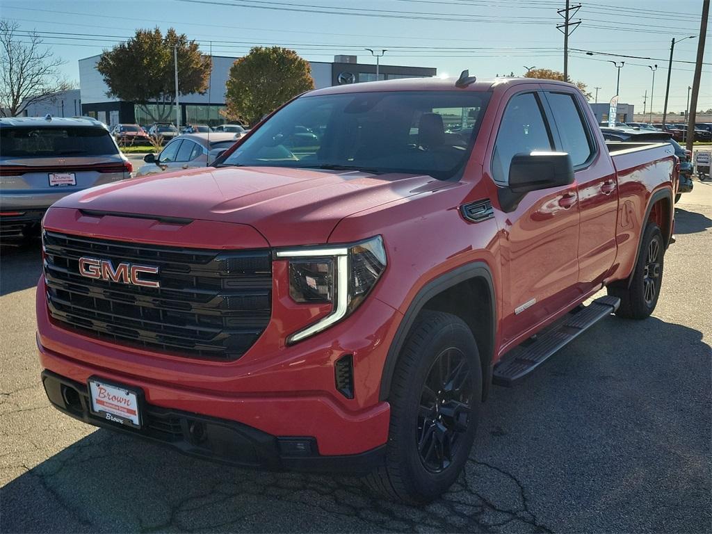 new 2025 GMC Sierra 1500 car, priced at $52,814