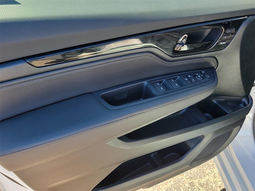 used 2023 Honda Odyssey car, priced at $34,330