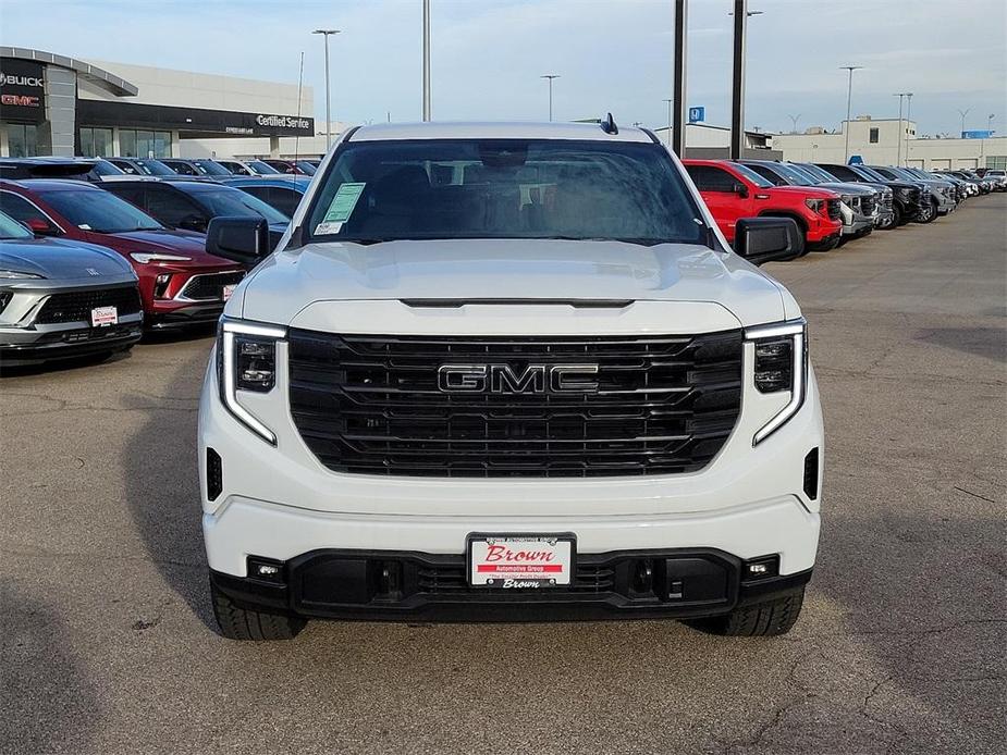 new 2025 GMC Sierra 1500 car, priced at $58,754