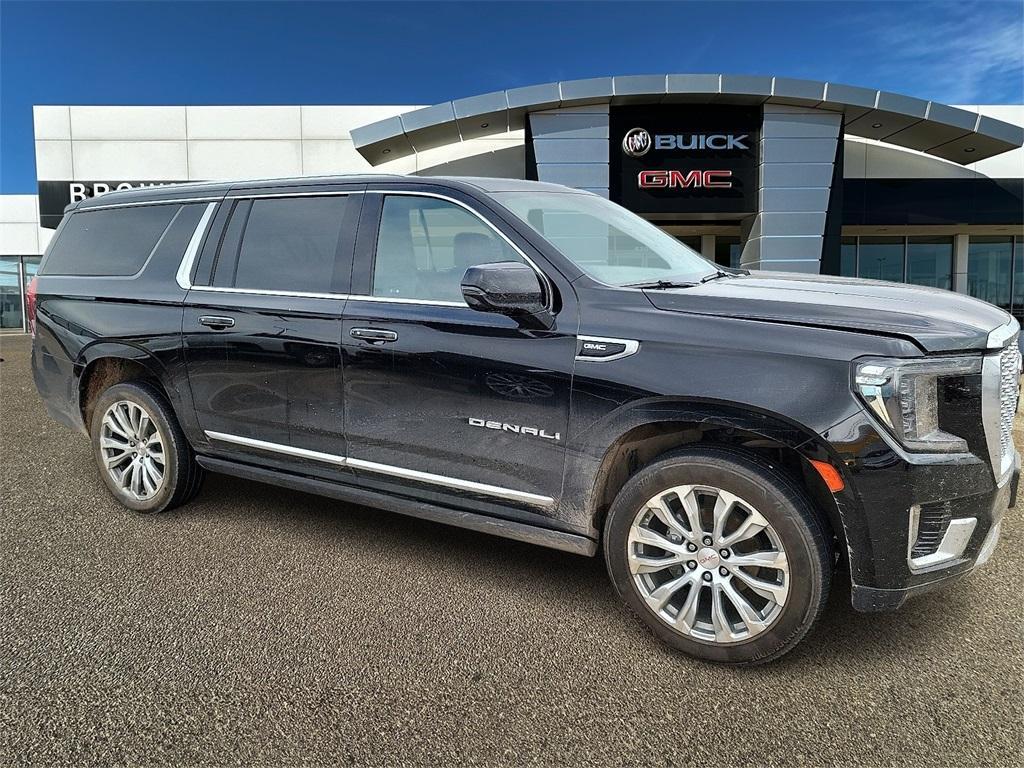 used 2022 GMC Yukon XL car, priced at $43,142