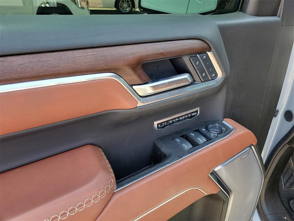 used 2025 GMC Sierra 1500 car, priced at $75,142