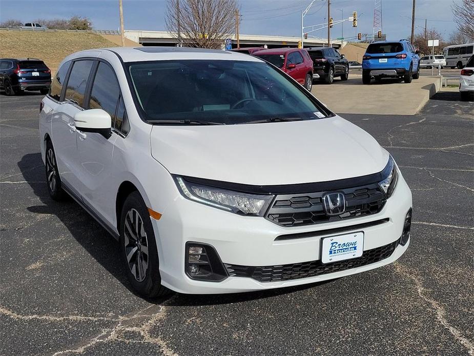 new 2025 Honda Odyssey car, priced at $42,895