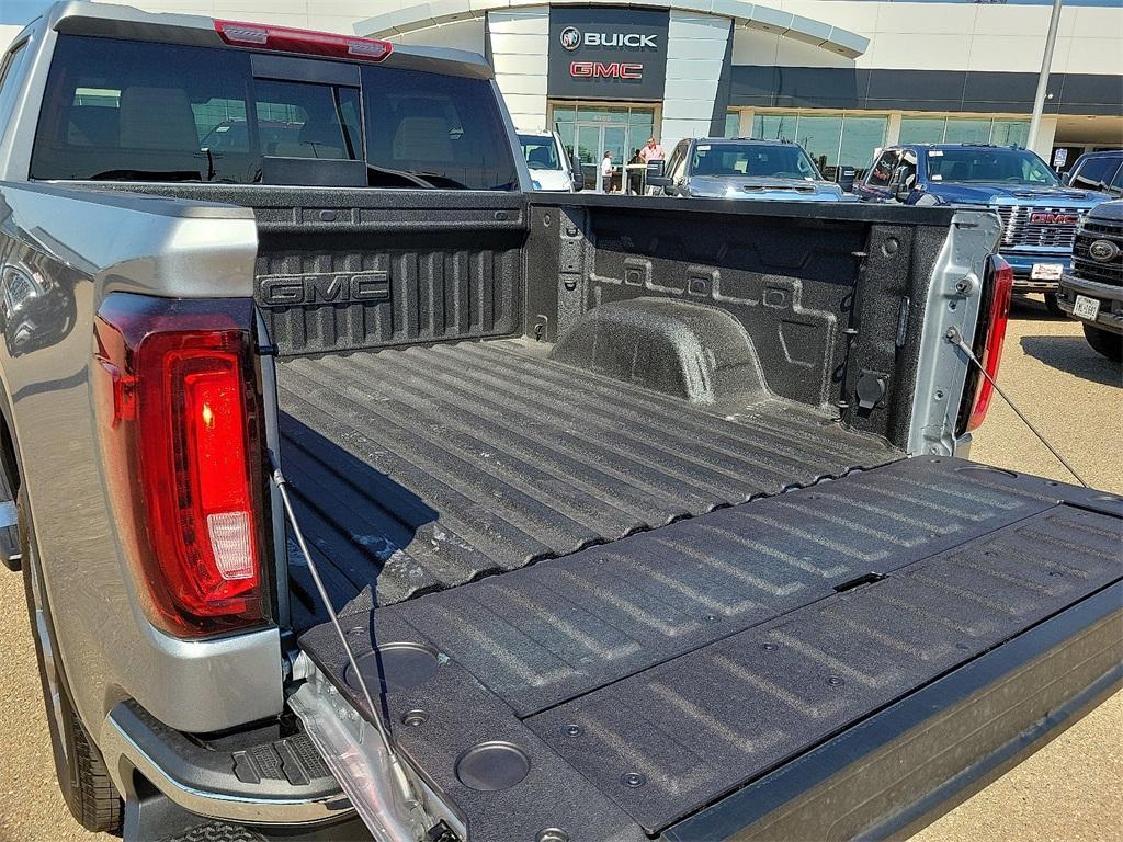 new 2025 GMC Sierra 1500 car, priced at $54,550