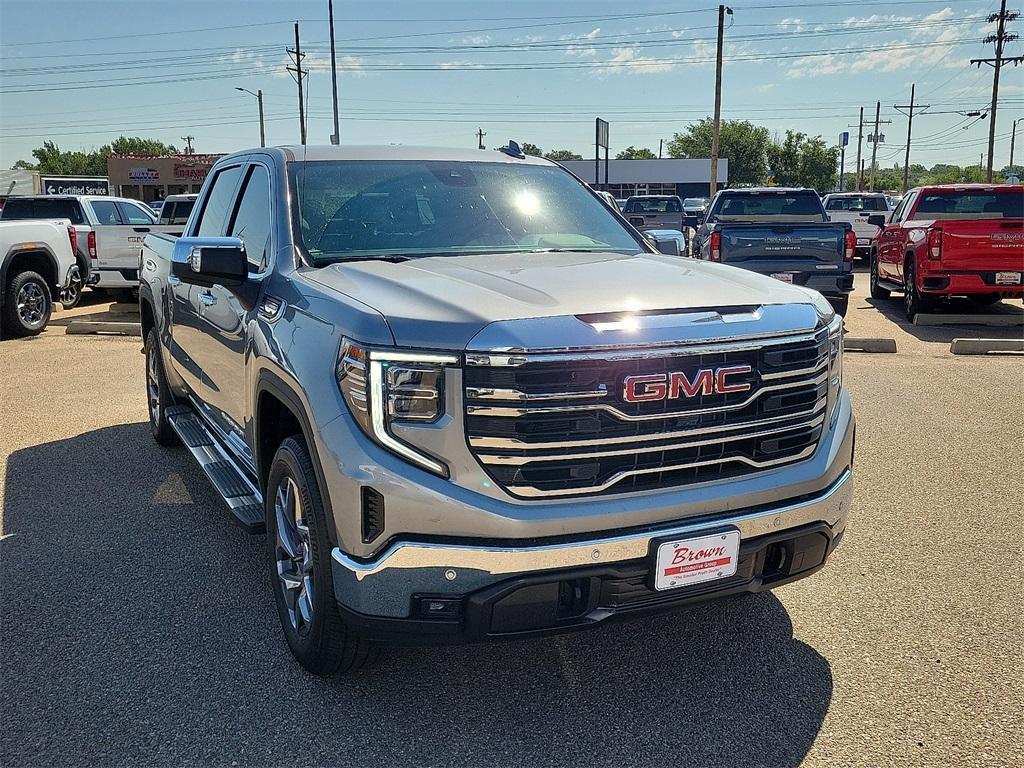 new 2025 GMC Sierra 1500 car, priced at $54,550