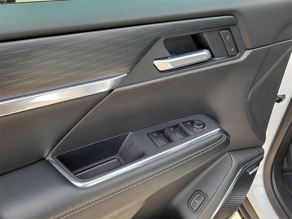 new 2025 GMC Acadia car, priced at $45,700
