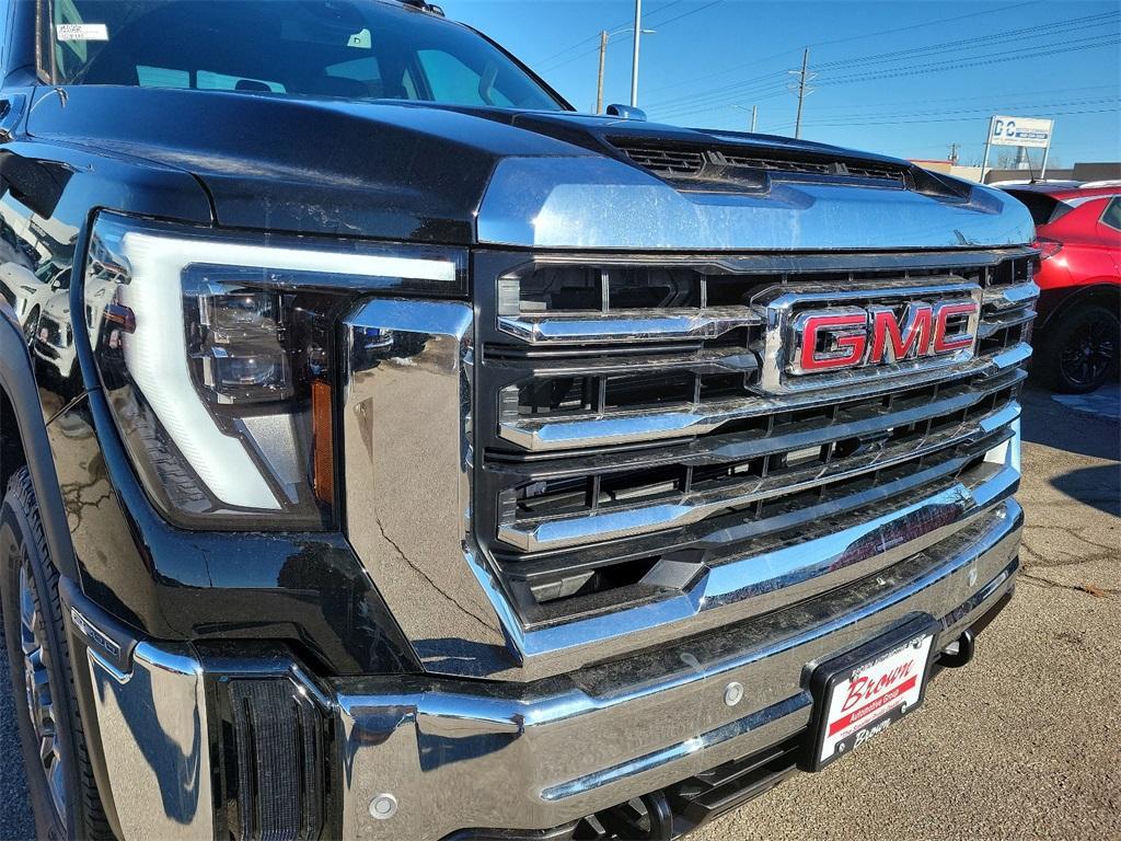 new 2025 GMC Sierra 2500 car, priced at $79,083