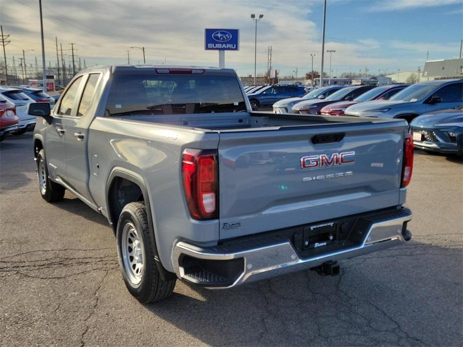 new 2025 GMC Sierra 1500 car, priced at $46,047