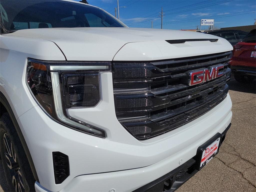 new 2025 GMC Sierra 1500 car, priced at $61,399