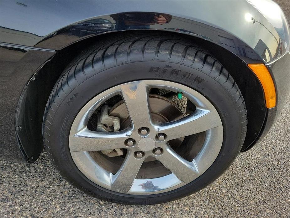 used 2006 Pontiac Solstice car, priced at $12,337