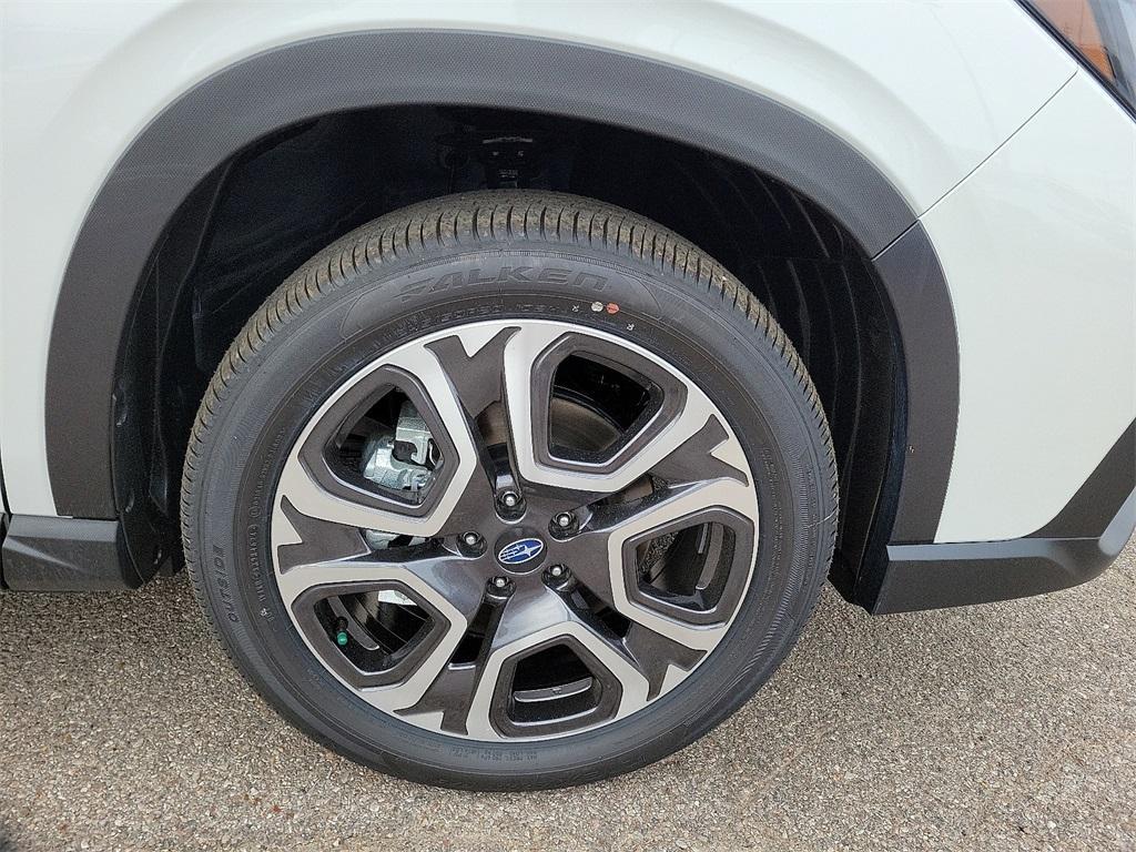 new 2025 Subaru Ascent car, priced at $46,859