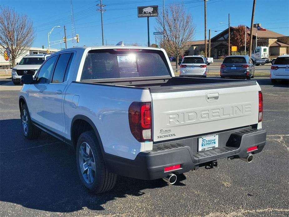 new 2025 Honda Ridgeline car, priced at $43,485