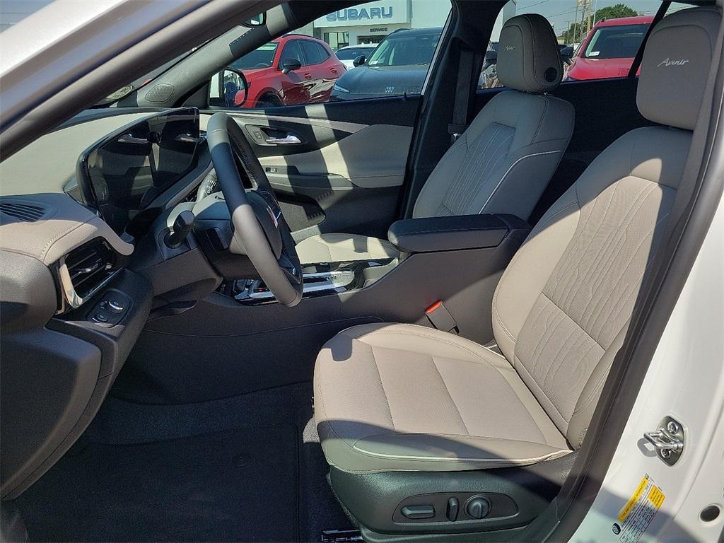new 2025 Buick Envista car, priced at $31,594