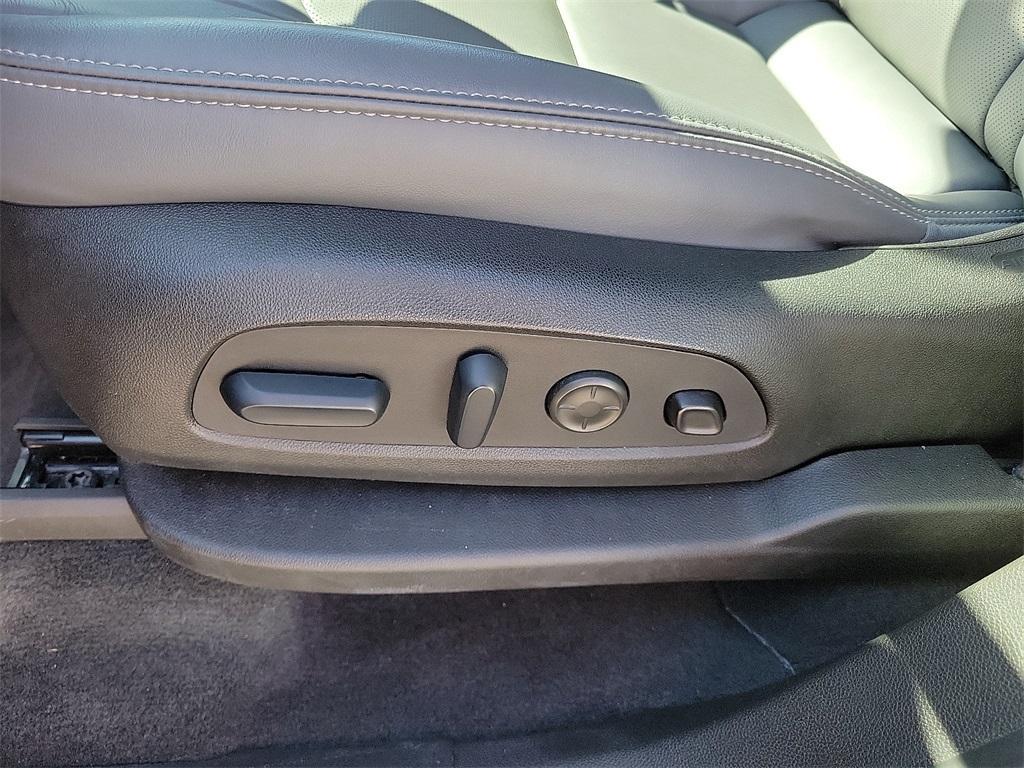 used 2024 Buick Enclave car, priced at $33,449