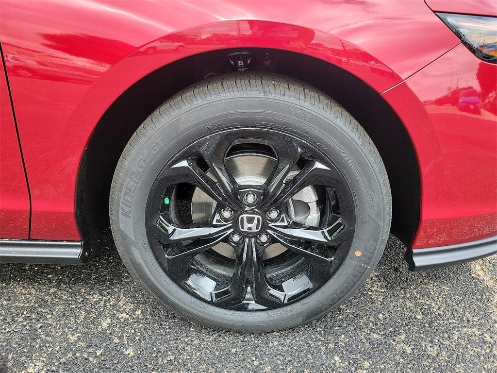 new 2025 Honda Accord car, priced at $31,895