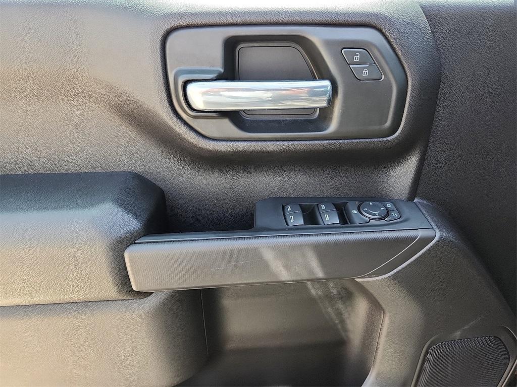 used 2024 Chevrolet Silverado 1500 car, priced at $44,390