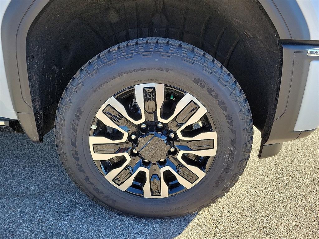 new 2026 GMC Sierra 2500 car, priced at $93,513