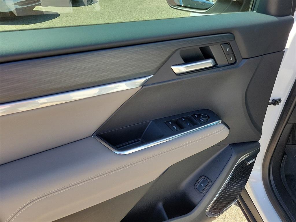 new 2025 GMC Acadia car, priced at $54,100