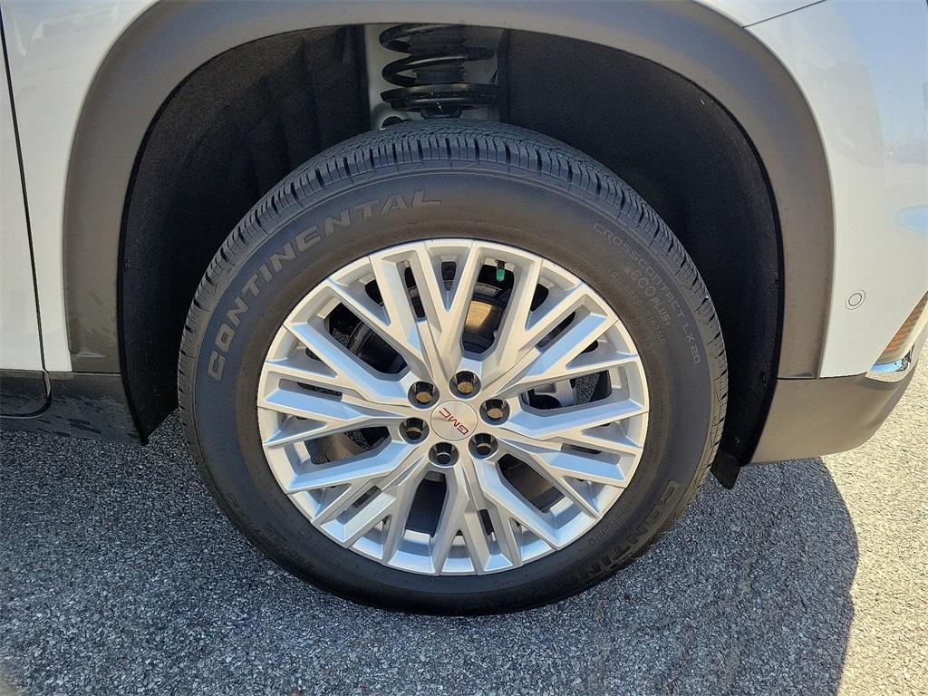new 2025 GMC Acadia car, priced at $54,100