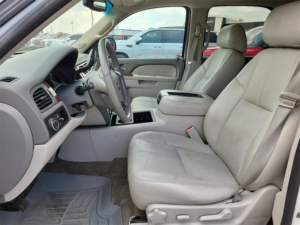 used 2014 GMC Yukon car, priced at $12,107