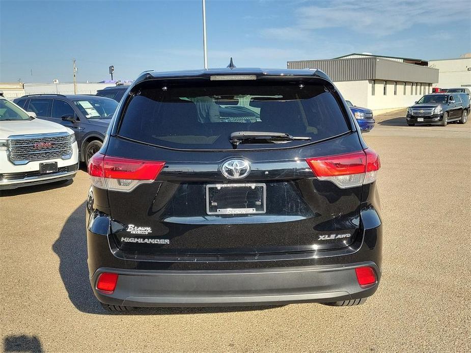 used 2019 Toyota Highlander car, priced at $30,642