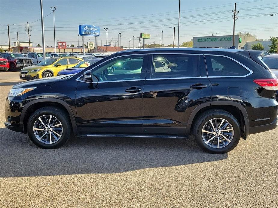 used 2019 Toyota Highlander car, priced at $30,642