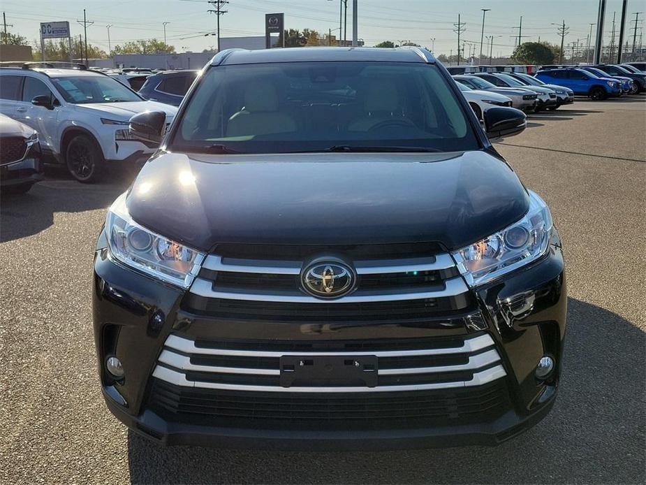 used 2019 Toyota Highlander car, priced at $30,642