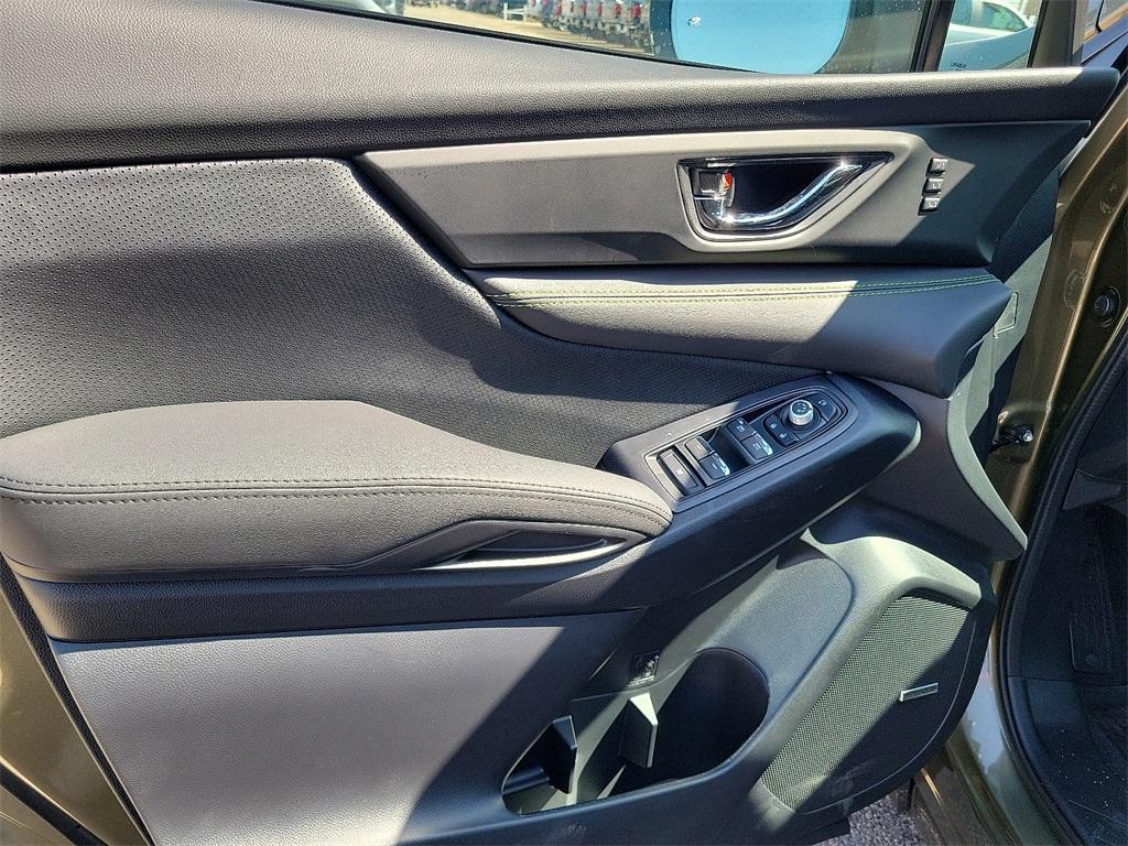 new 2025 Subaru Ascent car, priced at $51,081