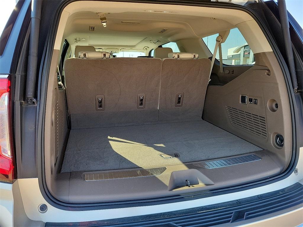 used 2021 GMC Yukon XL car, priced at $44,899