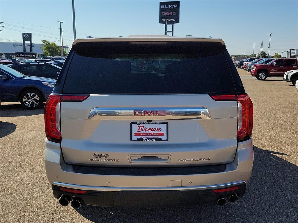 used 2021 GMC Yukon XL car, priced at $44,899